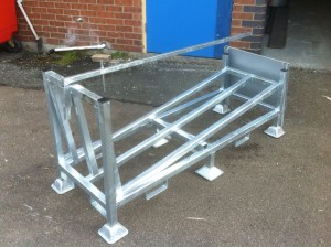 metal-stand