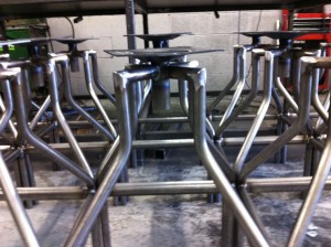 metal-table-stands